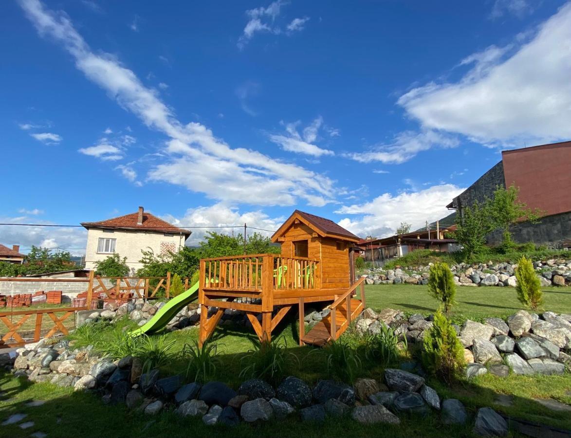 Hotel Тихият Кът à Sapareva Banya Extérieur photo